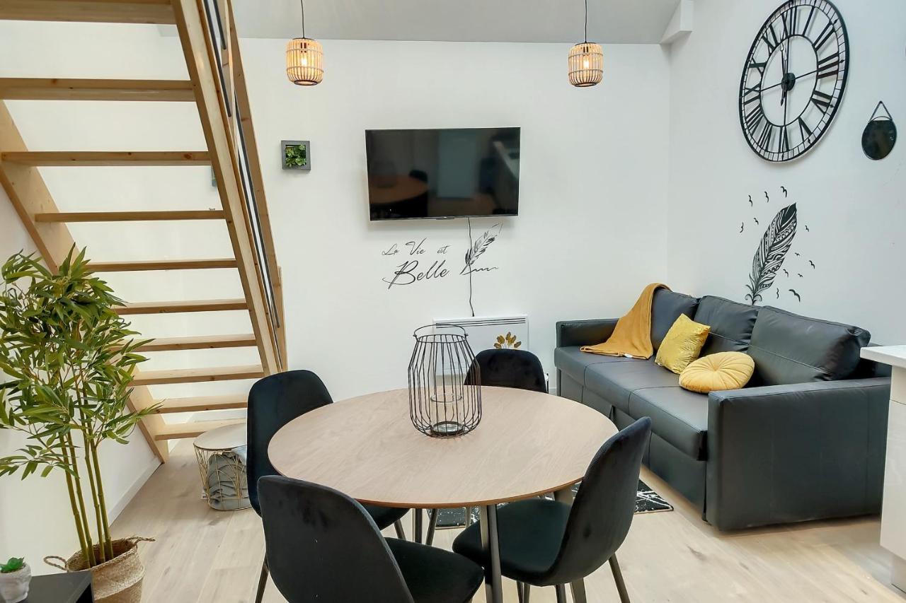 Sublime Appart Renove Duplex Centre Ville 4Pers Wifi Saint-Quentin  Exterior foto